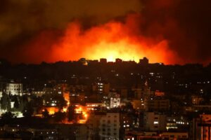 Israel fliegt weitere Angriffe im Libanon